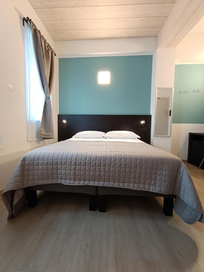 Il B&B Di Piazza Motta Albese Con Cassano Εξωτερικό φωτογραφία