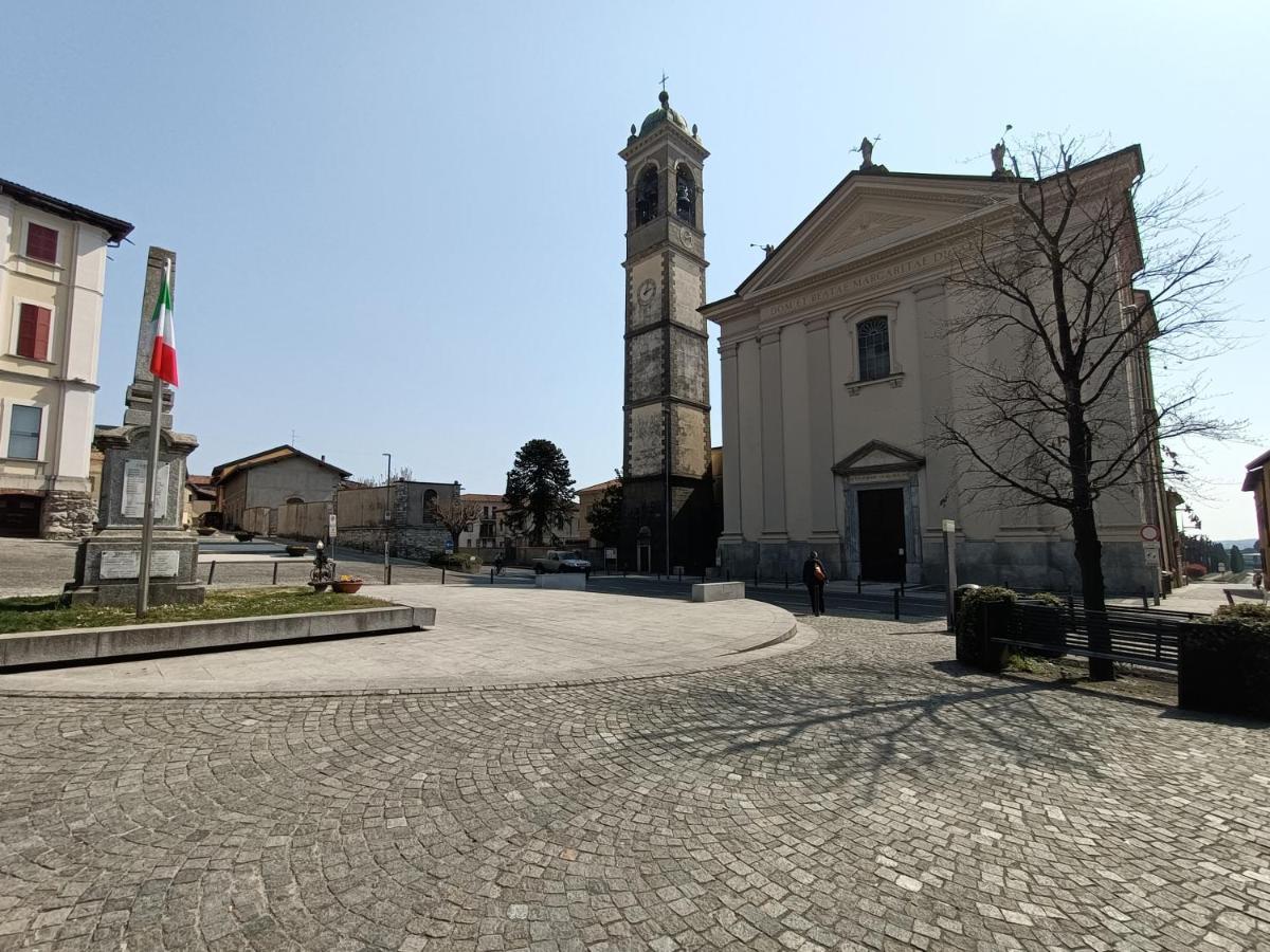 Il B&B Di Piazza Motta Albese Con Cassano Εξωτερικό φωτογραφία