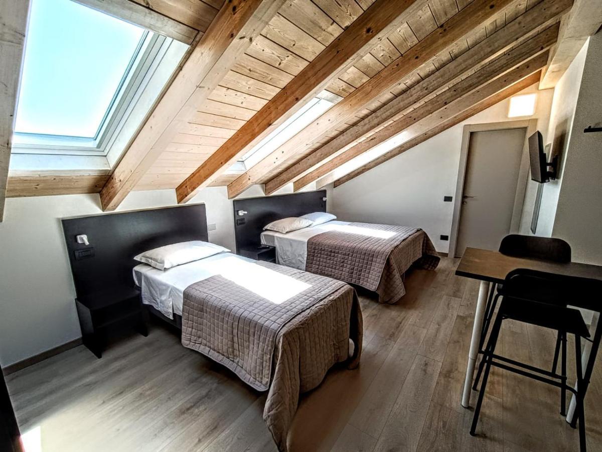 Il B&B Di Piazza Motta Albese Con Cassano Εξωτερικό φωτογραφία