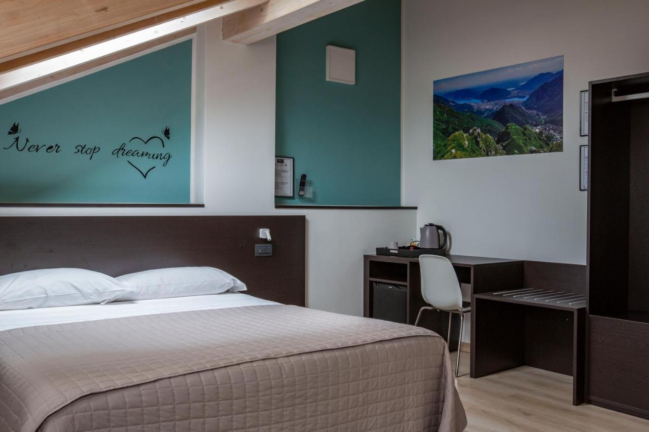 Il B&B Di Piazza Motta Albese Con Cassano Εξωτερικό φωτογραφία